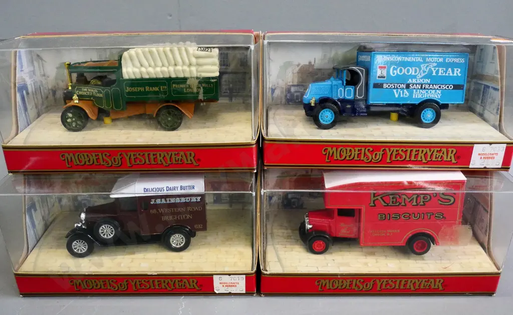 Matchbox Models of Yesteryear - 4 delivery trucks Image 1++