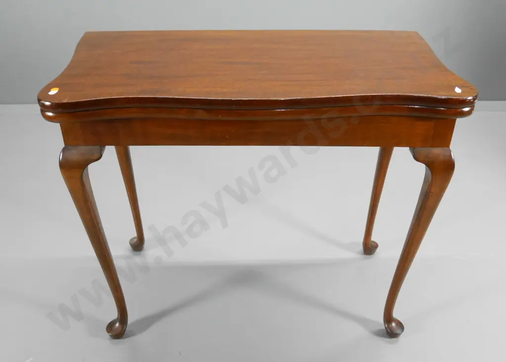 mahogany cab leg games table with felt-inset swivel folding top H-700 810 x 810 in open position Image 1++