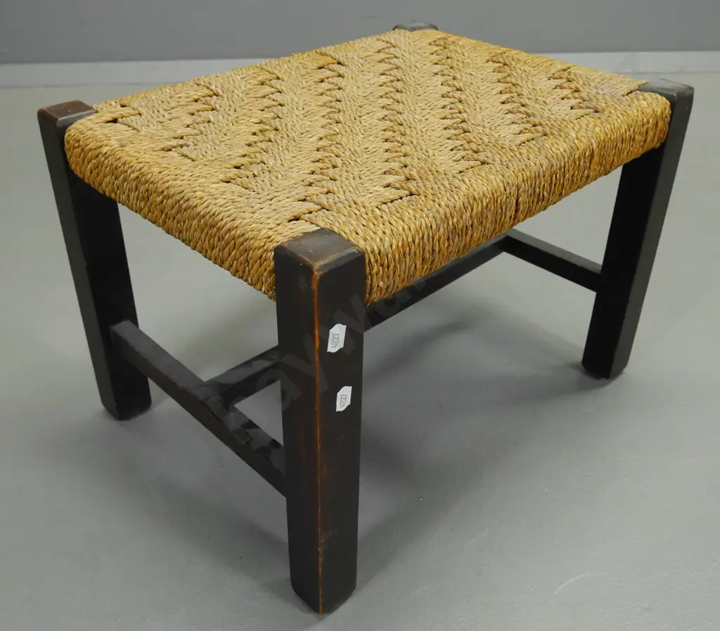 seagrass and timber foot-stool - some scratches to finish H-310 W-430 D-320 Image 1++