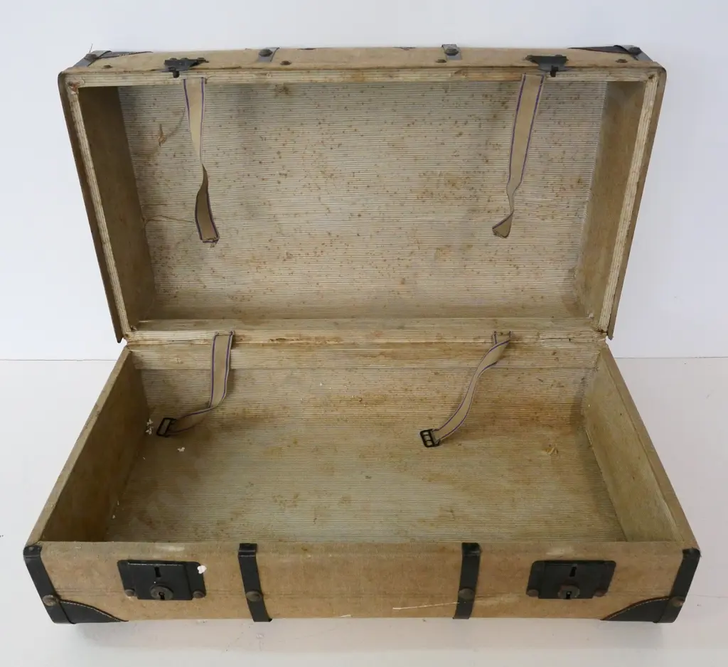 vintage travel trunk - canvas & board w/ metal strapping & catches, leather corners: staining and wear H310 W740 D410 Image 1++