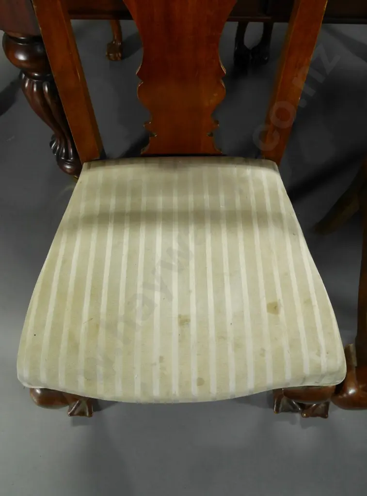 vintage mahogany oval dining table, 2 leaves, crank,  brass casters, 8 splat back chairs H770 W1100 L2580 Image 1++