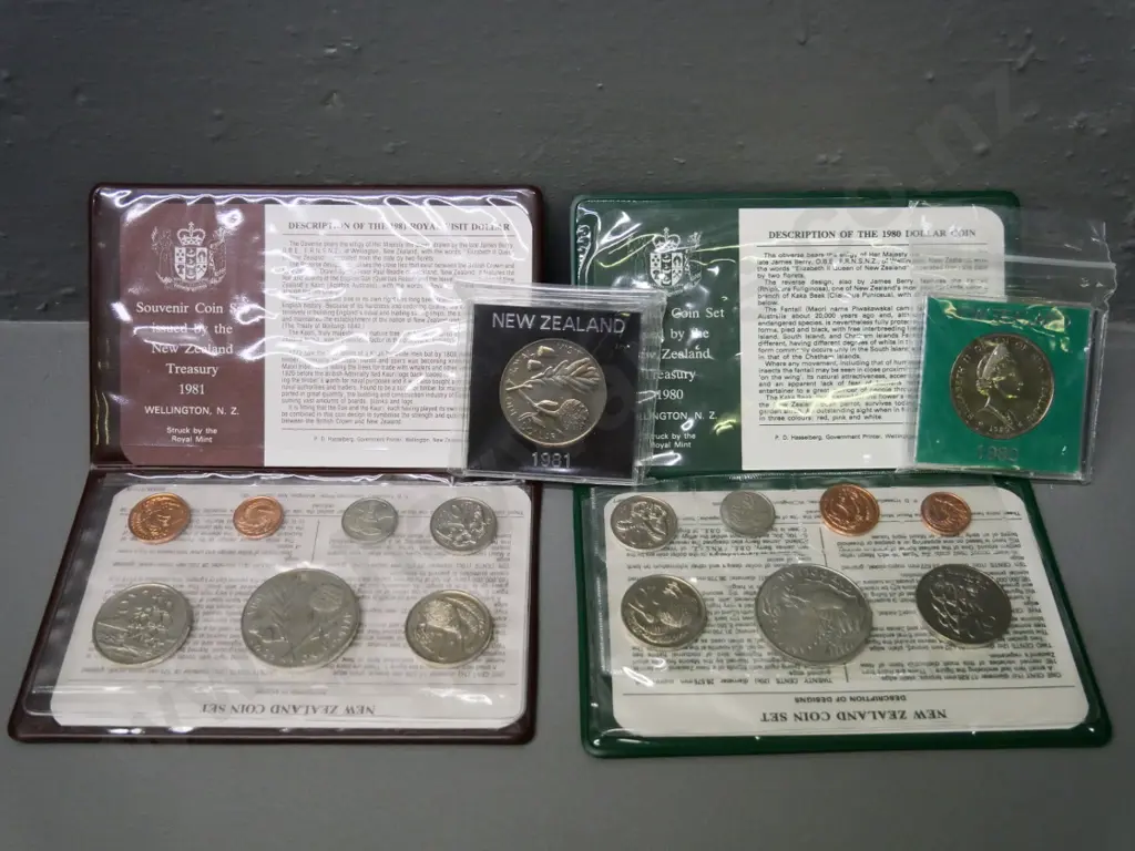 Cased New Zealand coin sets - 1980 and 1981 - souvenir sets with dollar and individual dollars Image 1++