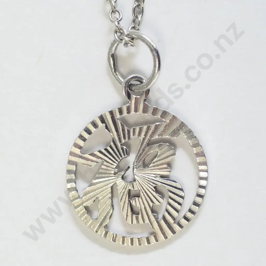 silver pendant chain stamped 325 Image 1++
