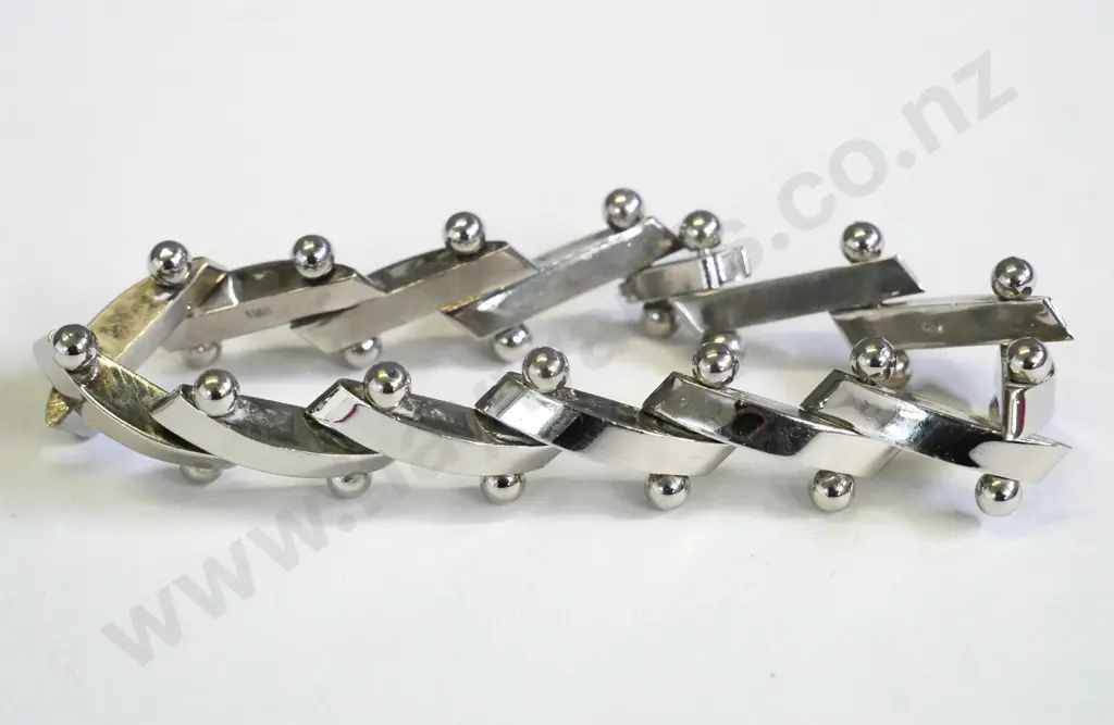 silver bracelet stamped 925 Image 1++