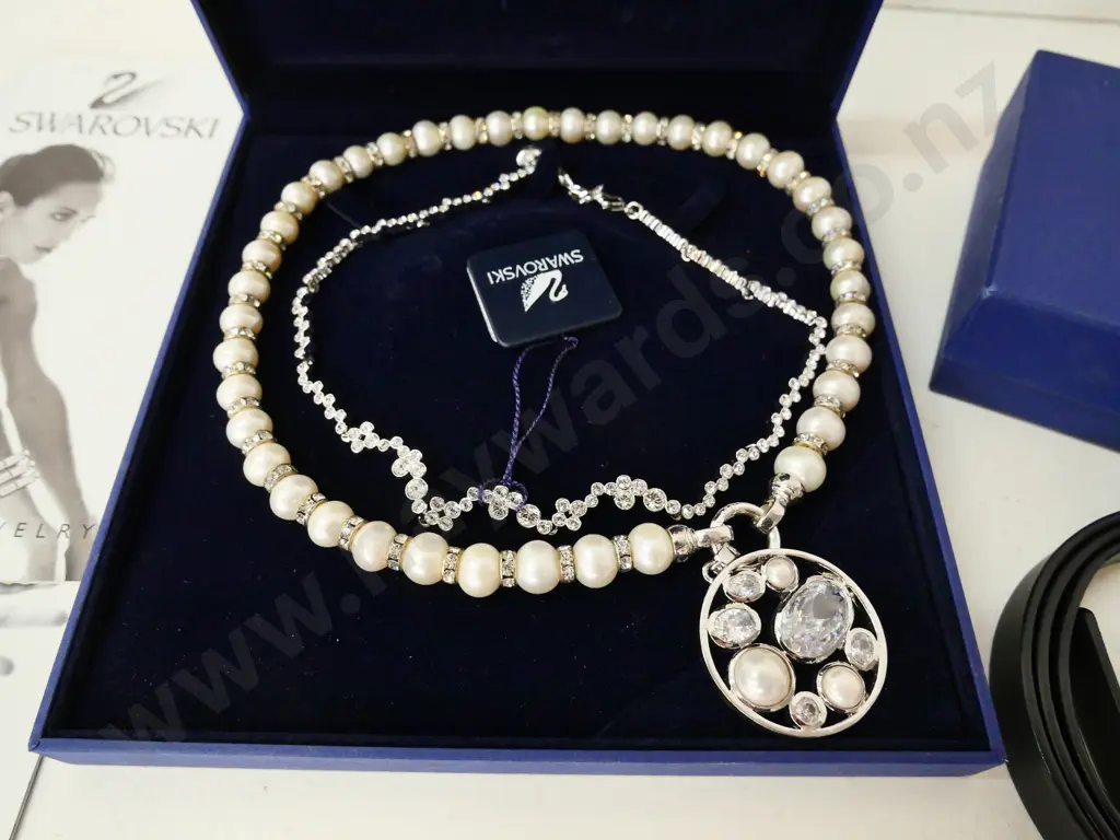 3 Swarovski crystal items - 2 necklaces in case and a leather belt with crystal and silver buckle Image 1++