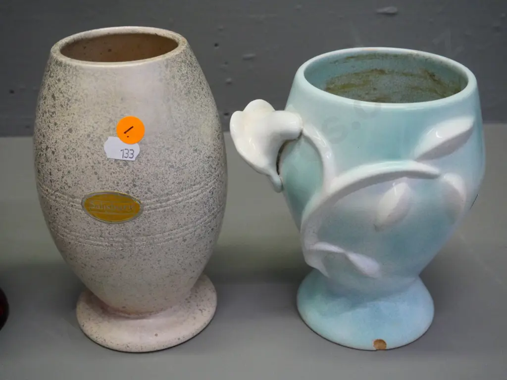 Salisbury NZ No. 5 (Crown Lynn?) vase, Clarice Cliff nouvea style with chip to base & art glass vase w/gilt decoration Image 1++