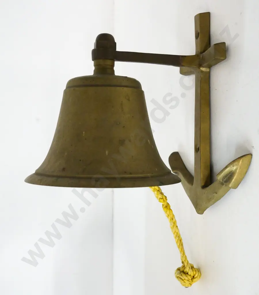 brass bell on anchor-themed wall-mount bracket H-200 Bell diameter approx. 140 Image 1++
