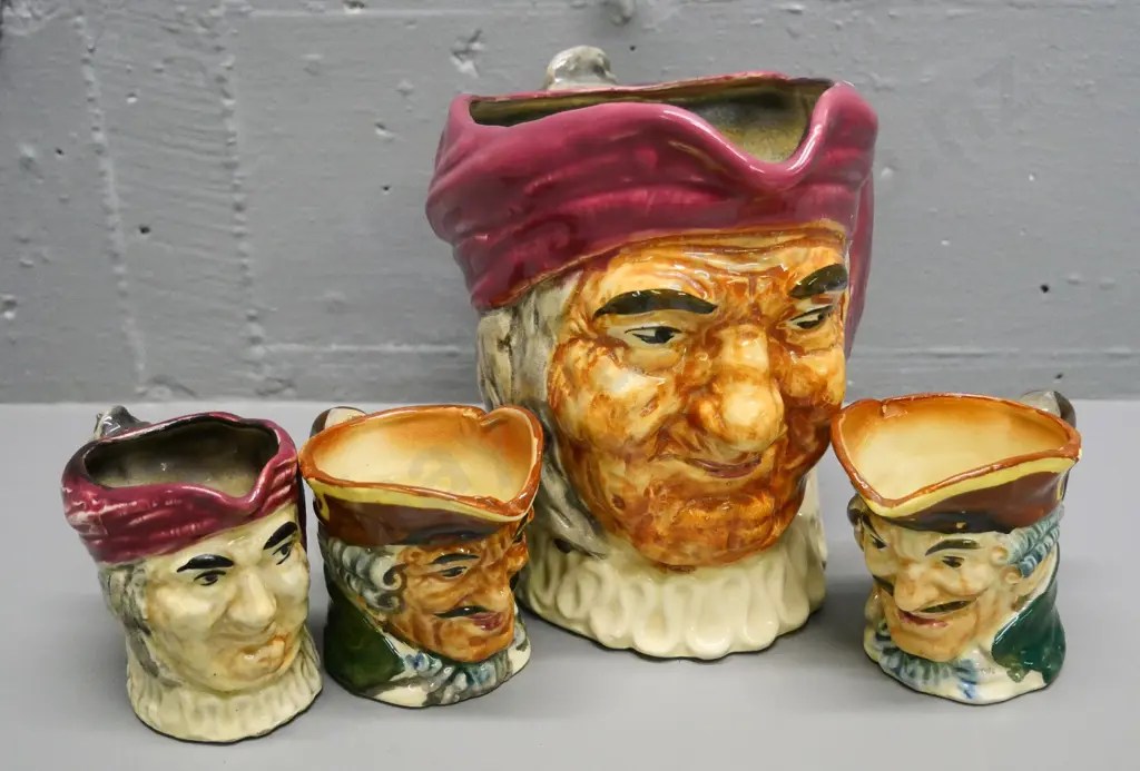 4 English toby jugs, no maker's marks - large one is H-170 Image 1++