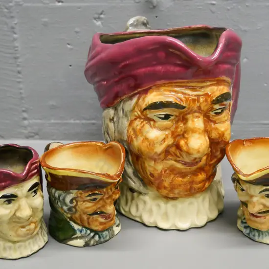 4 English toby jugs, no maker's marks - large one is H-170