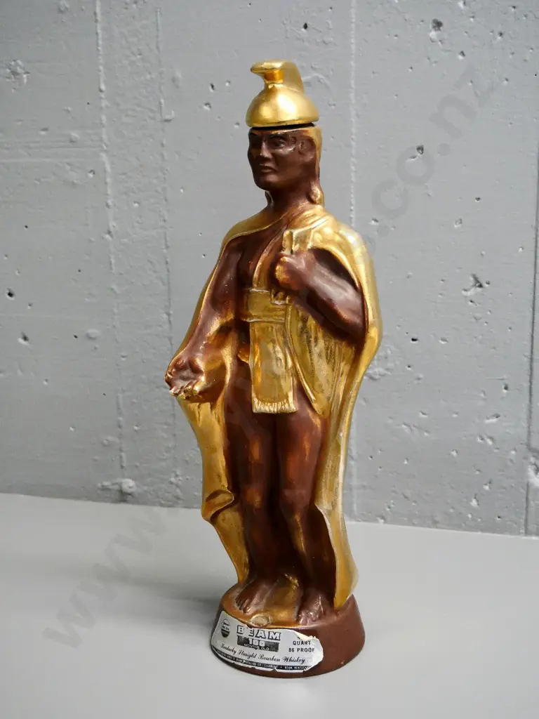 Jim Beam 'King Kamehameha' decanter, empty. H-370 Image 1++
