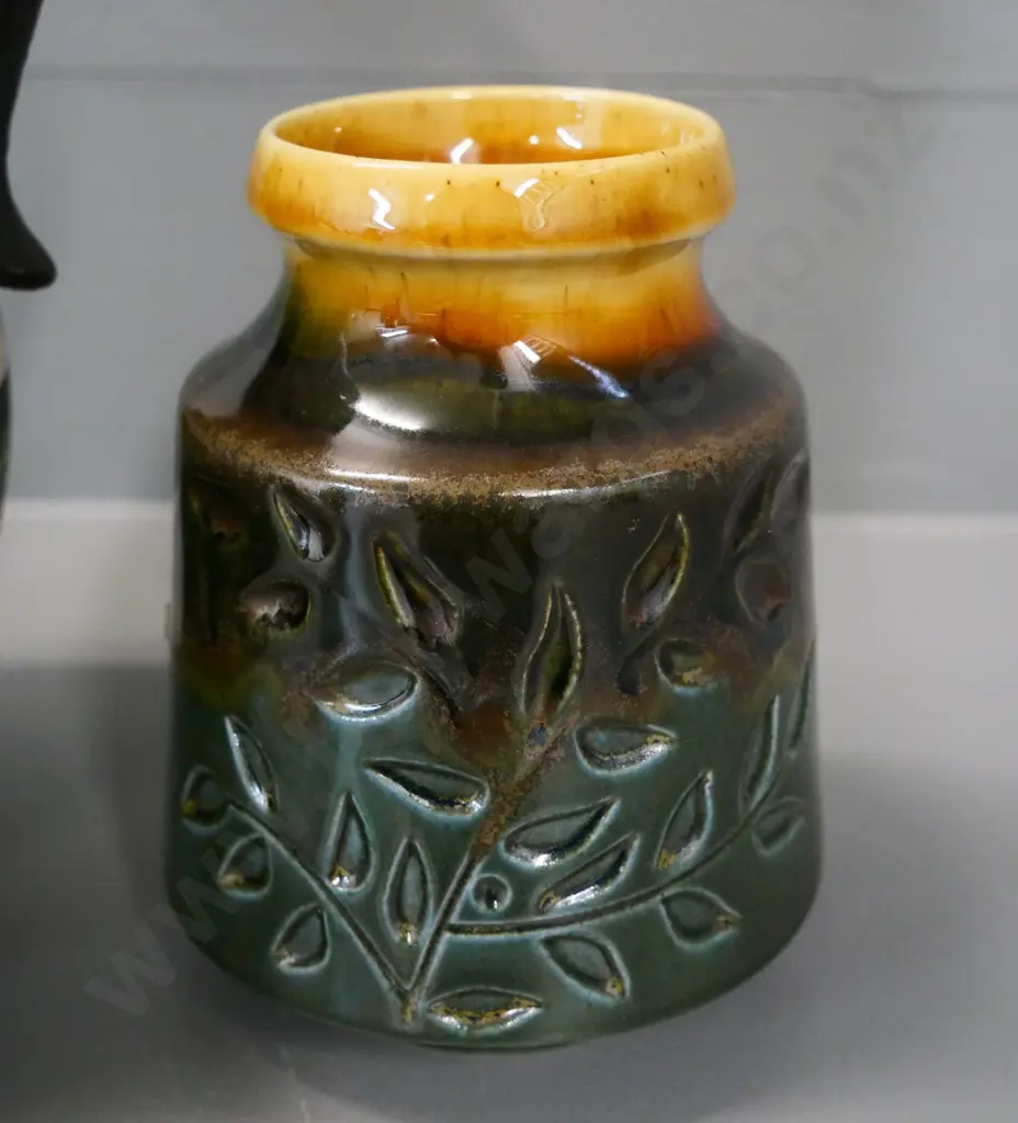 German pottery double-handled vase H-210 and a Crown Lynn vase No. 2035 with incised leaf pattern Image 1++