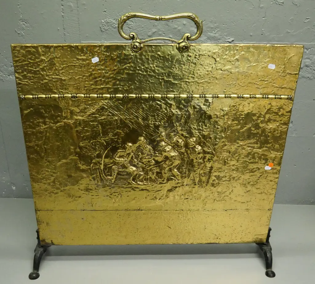 beaten brass fire screen with tavern scene with cast metal feet, brass top handles H-750 W-750 Image 1++