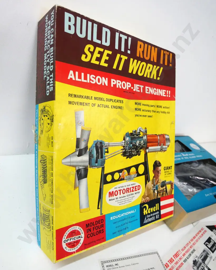 Revell boxed yet-to-be-assembled model Allison 501-D13 Prop-jet engine - includes electric motor Image 1++