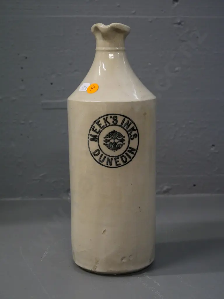Meek's Inks Dunedin stoneware ink bottle H-285 Image 1++