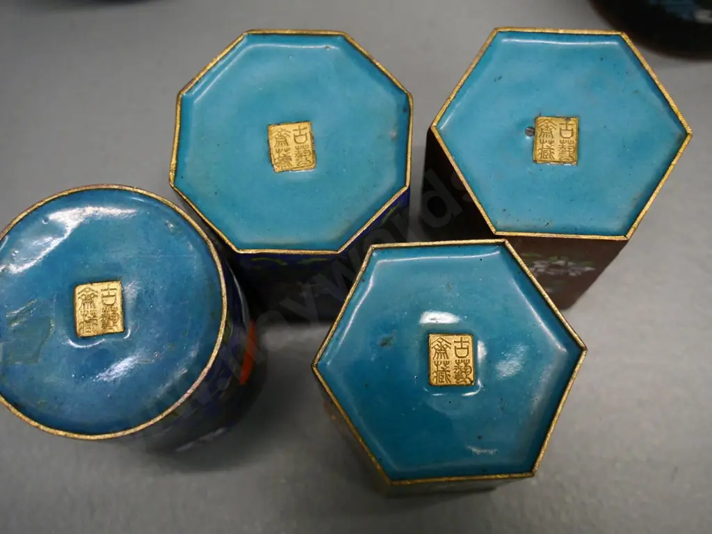6 pieces of Chinese cloisonne - 5 lidded pots and a small bowl on wooden stand - some have maker's marks. Largest H-100 Image 1++