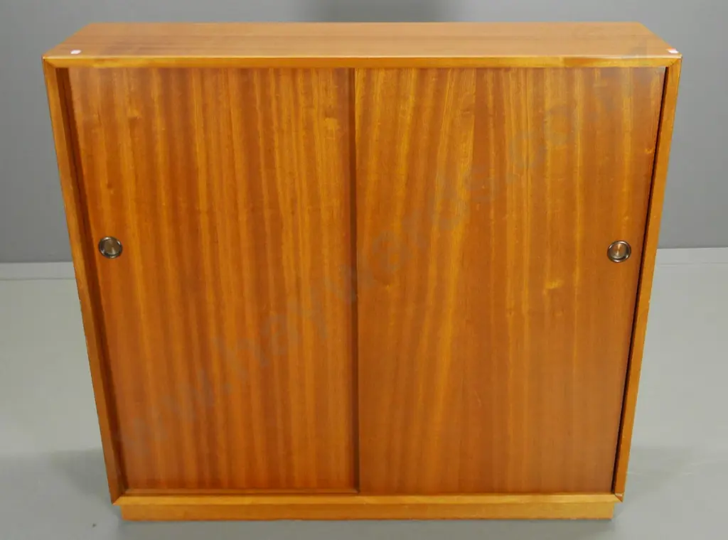 retro mahogany storage unit with 3 adjustable shelves, double sliding doors H-920 W-990 D-290 Image 1++
