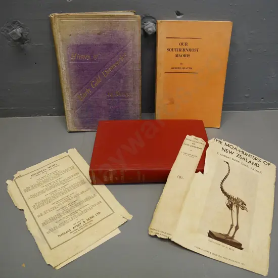3 New Zealand books - Buick's Moa Hunters, History of Early gold Discoveries, Herries Beattie; all have wear & tear