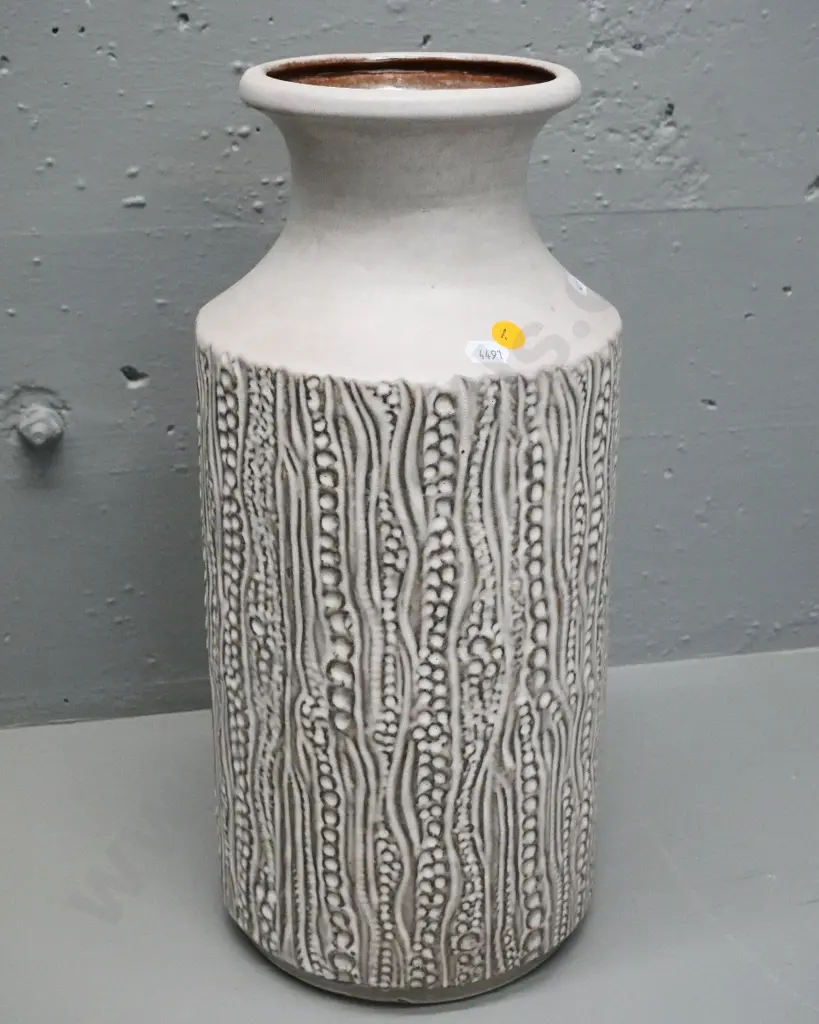 large German pottery relief pattern vase marked F648-40. H-420 Image 1++
