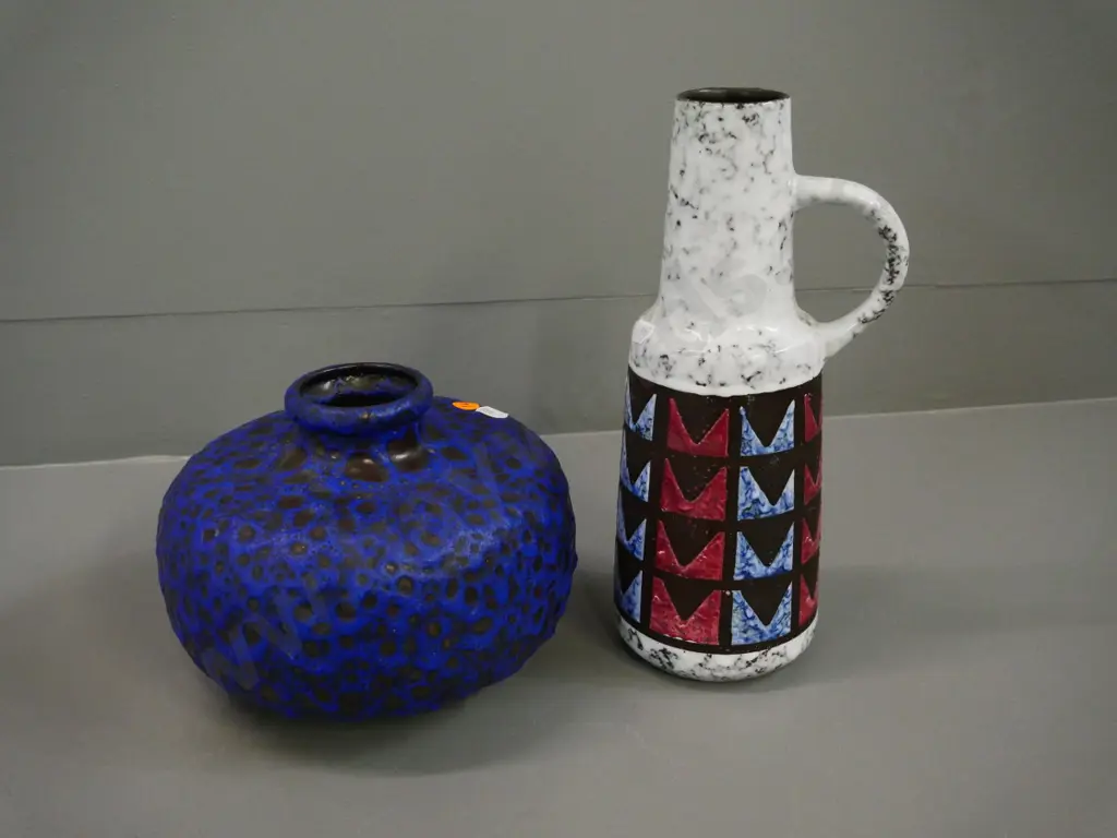 2 German pottery vases - taller is H-280 Image 1++