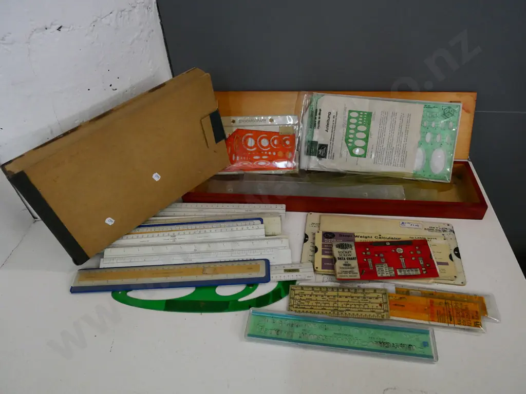 large assortment of technical drawing rulers, stencils, French curves, etc. and wooden case L-570 Image 1++