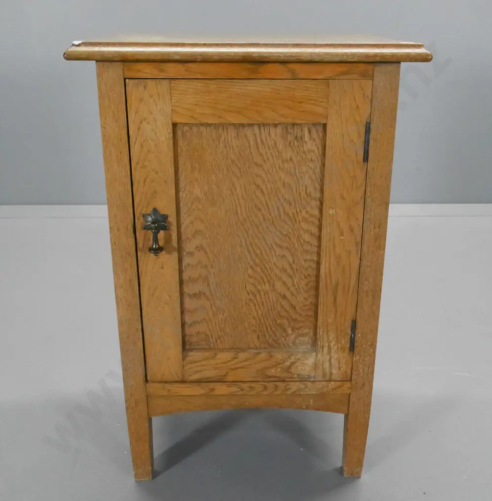 deco oak pot cupboard with drop handle - stains and marks to polish H-700 W-460 D-340 Image 1++