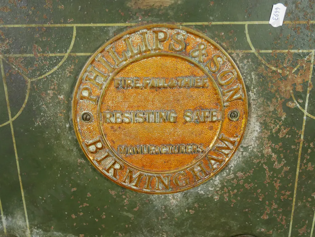 vintage safe - Philips & Son Birmingham, with key - corrosion and paint wear H660 W460 D480 Image 1++