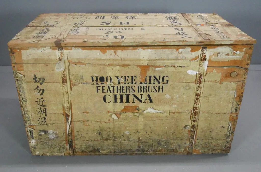 vintage Sew Hoy Feather Brushes shipping crate - wear to paper, corrosion on strapping H550 L930 D485 Image 1++
