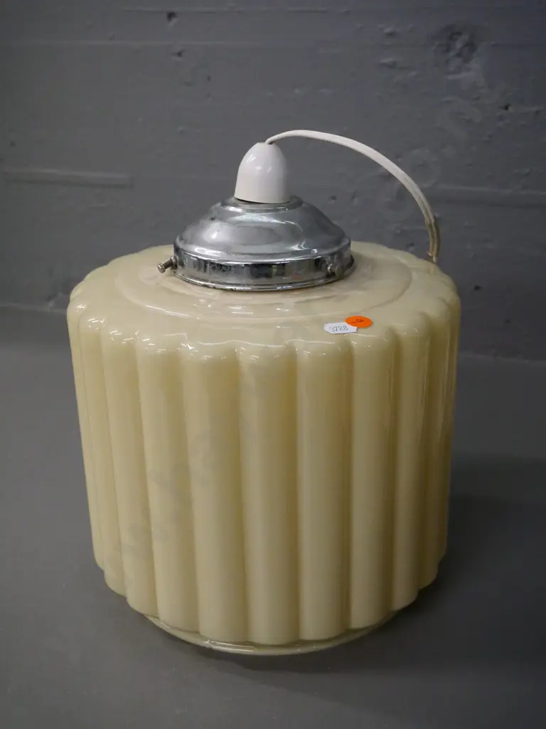 deco fluted cream glass light shade with journal and fitting H-250 D-230 Image 1++