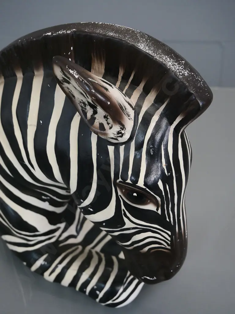 large ceramic zebra - numerous small bits of paint loss H-370 L-570 Image 1++