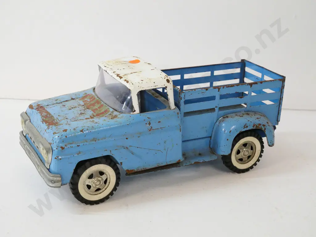 vintage Tonka pickup truck with Shell decal - has corrosion and pitting L-350 Image 1++