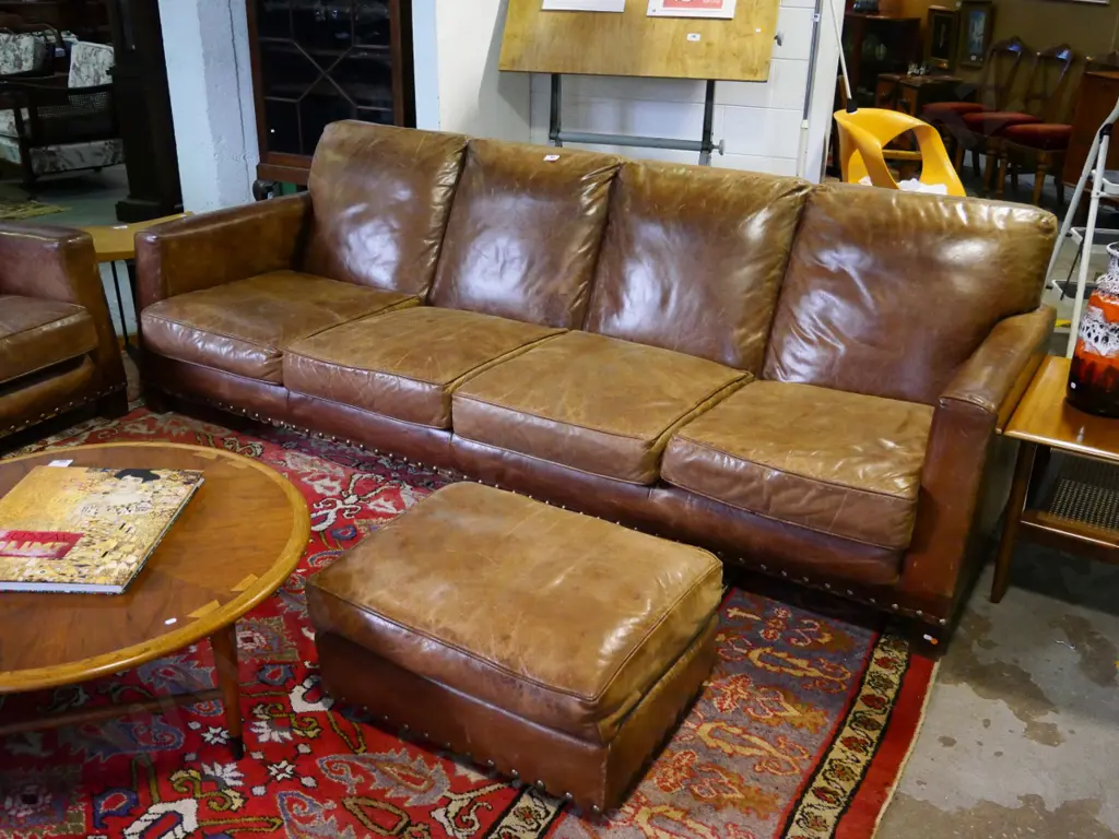 2x Ralph Lauren club-style 4-seater settees w/antiqued finish leather w/large brass studding H800 L2520 D1000 Image 1++