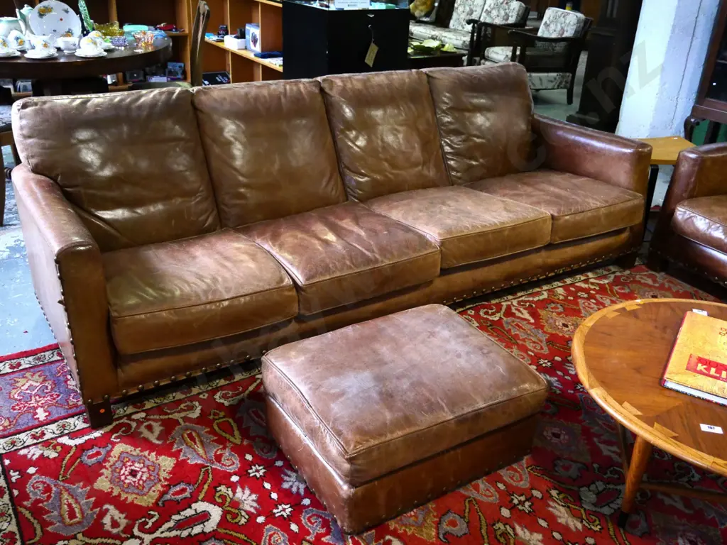2x Ralph Lauren club-style 4-seater settees w/antiqued finish leather w/large brass studding H800 L2520 D1000 Image 1++