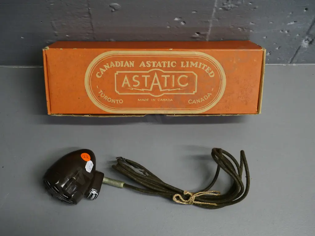 vintage Canadian Astatic Ltd. microphone in original box - no stand, bare wire ends Image 1++