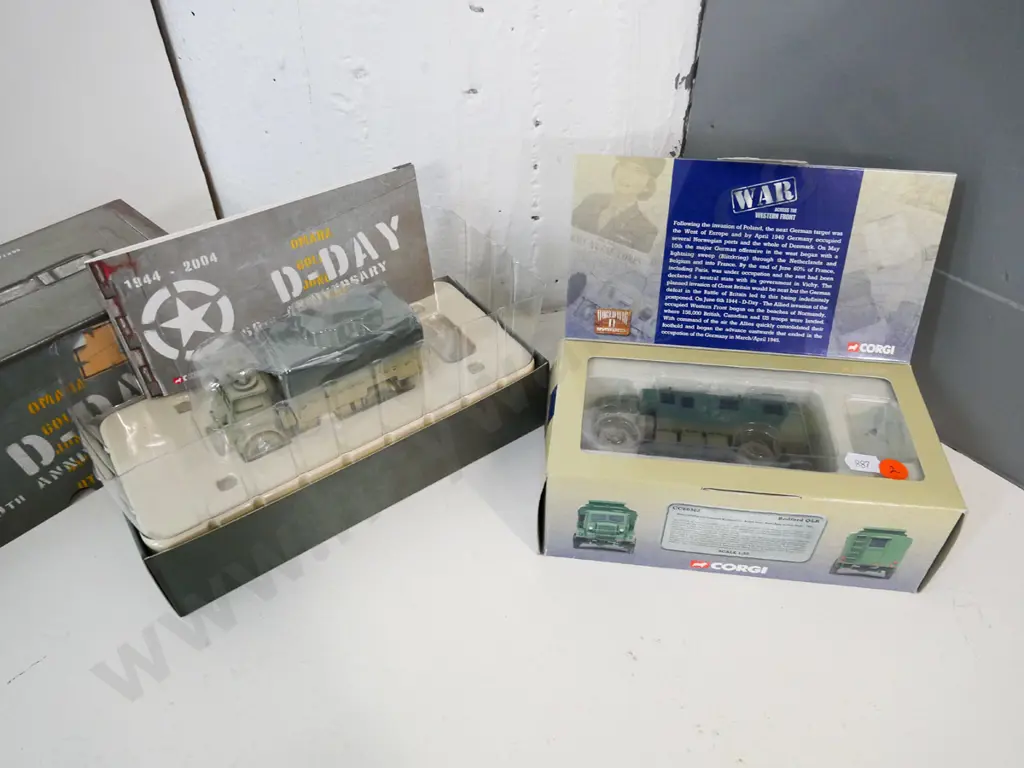 2 boxed Corgi WW2 die-cast 1:50 scale model vehicles - Bedford trucks Image 1++