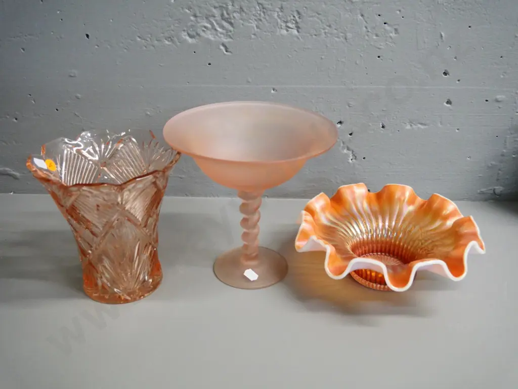glassware - marigold carnival dish with milk glass edge, frosted pink comport & a depression glass vase, missing frog Image 1++
