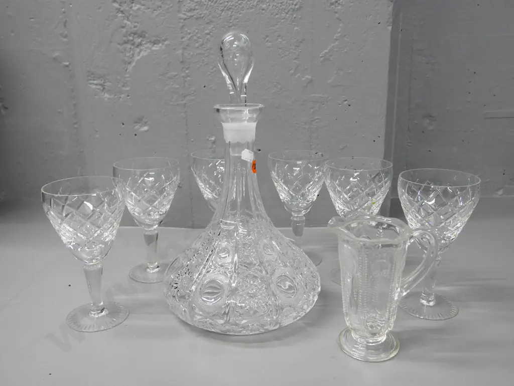 ship's decanter, 6 crystal wine glasses, small jug Decanter H-320 Image 1++