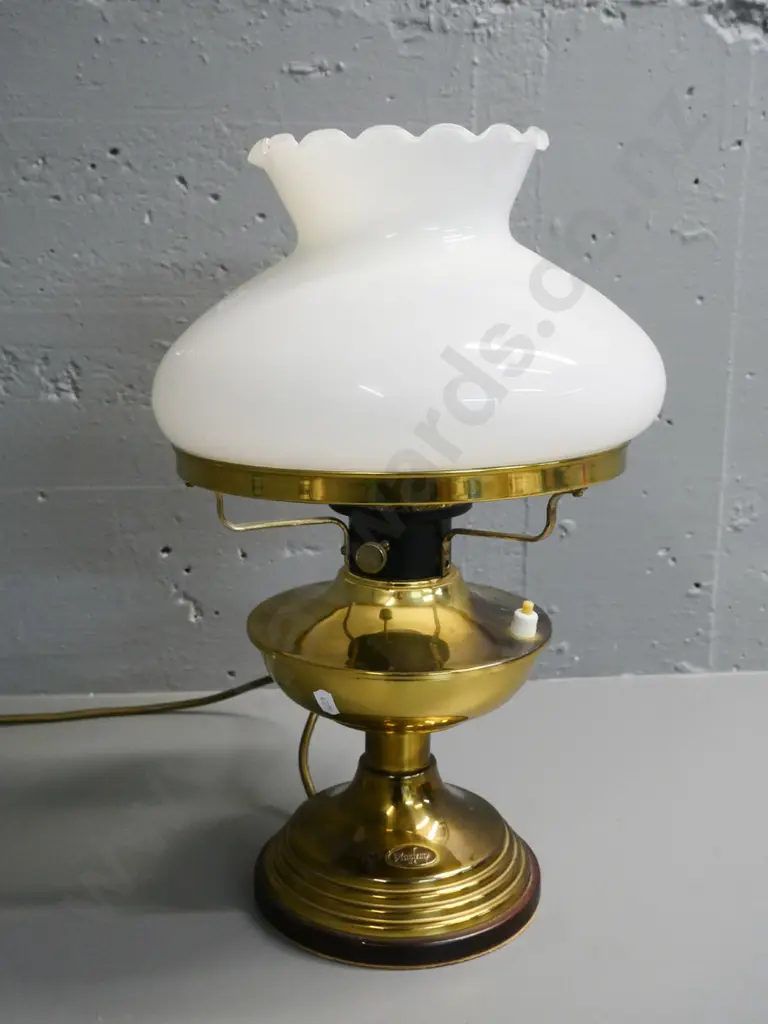 'Academy' antique-style brass table lamp with fluted top milk glass shade H-440 Shade D-270 Image 1++