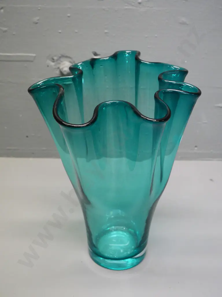 Lenox Poland large turqoise frilled art glass vase H-270 D-200 at top Image 1++