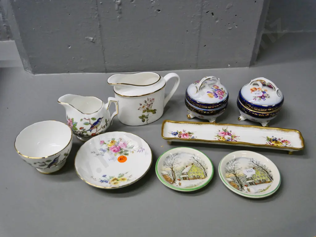 various small china items - Aynsley cream & sugar, Hammersley mint dish, Royal Doulton pin dish etc. Image 1++