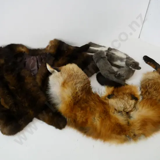 3 fur items - fox stole, fox neck piece and fur cape