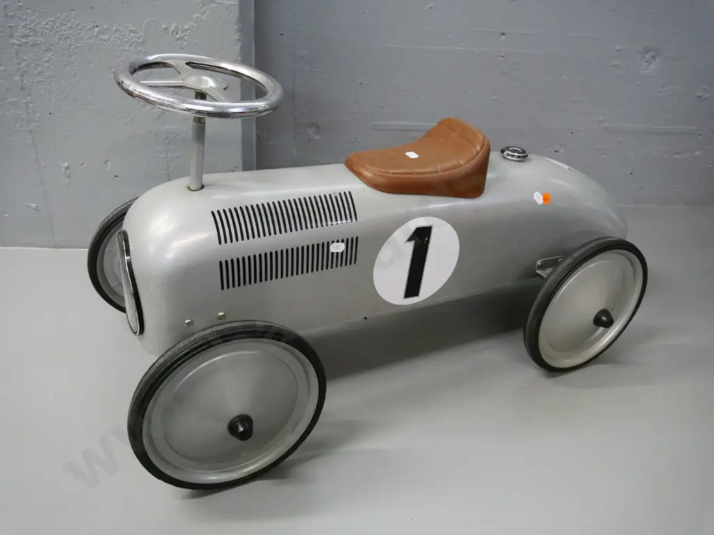reproduction retro child's ride-on racer with steering mechanism - fading and wear to stickers H-400 L-780 Image 1++