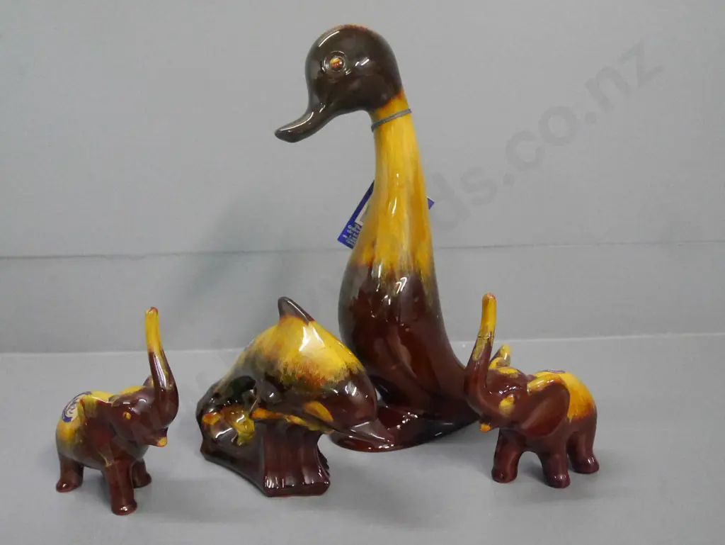 Blue Mountain ornaments - duck, dolphin and 2 elephants (mend to 1 tusk) Image 1++