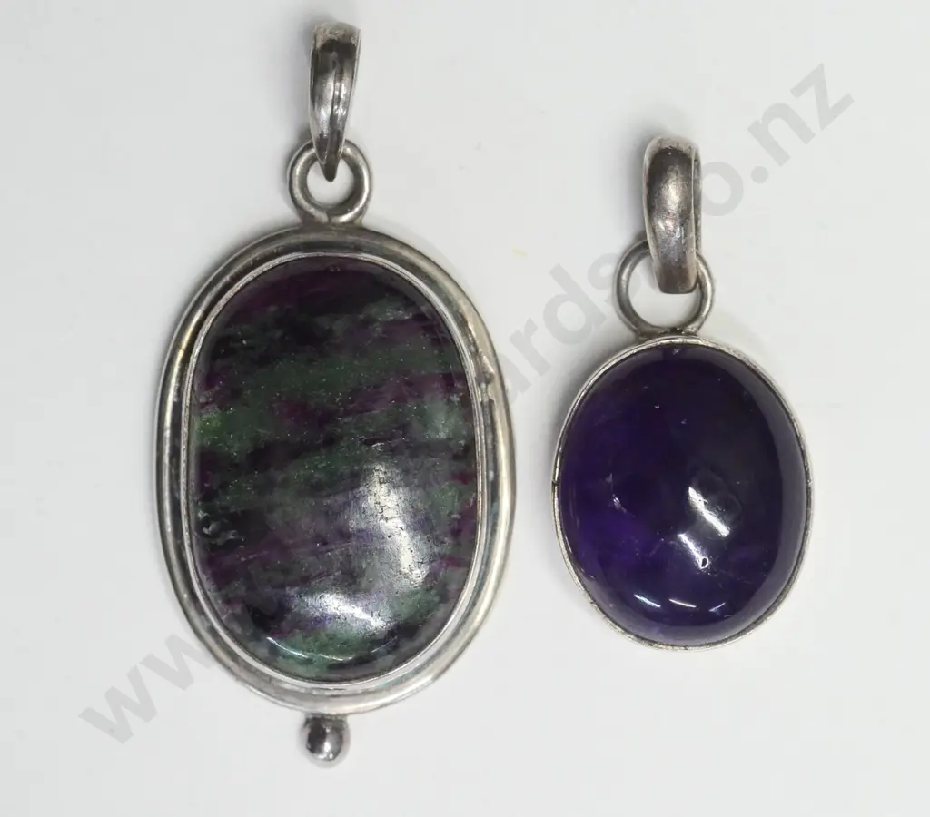 2 silver & stone pendants no marking or chain Image 1++
