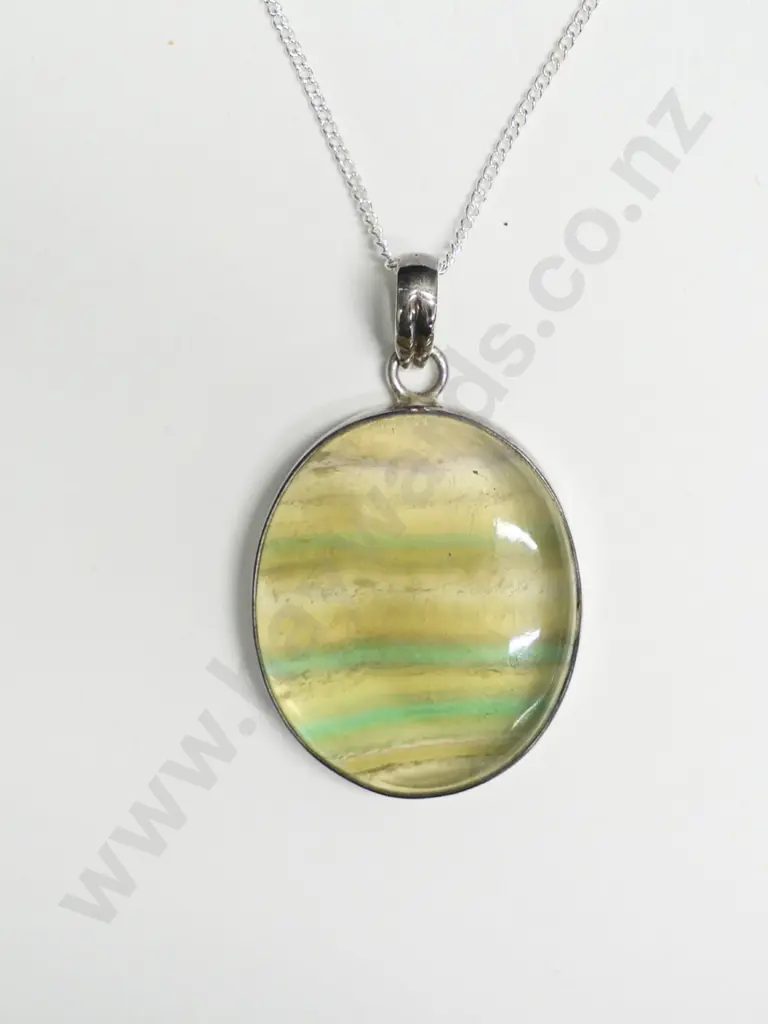 silver & clear greenish stone pendant stamped 925 Image 1++