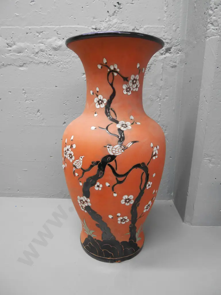 oriental vase - flowering cherry - some chips to base H-540 Image 1++