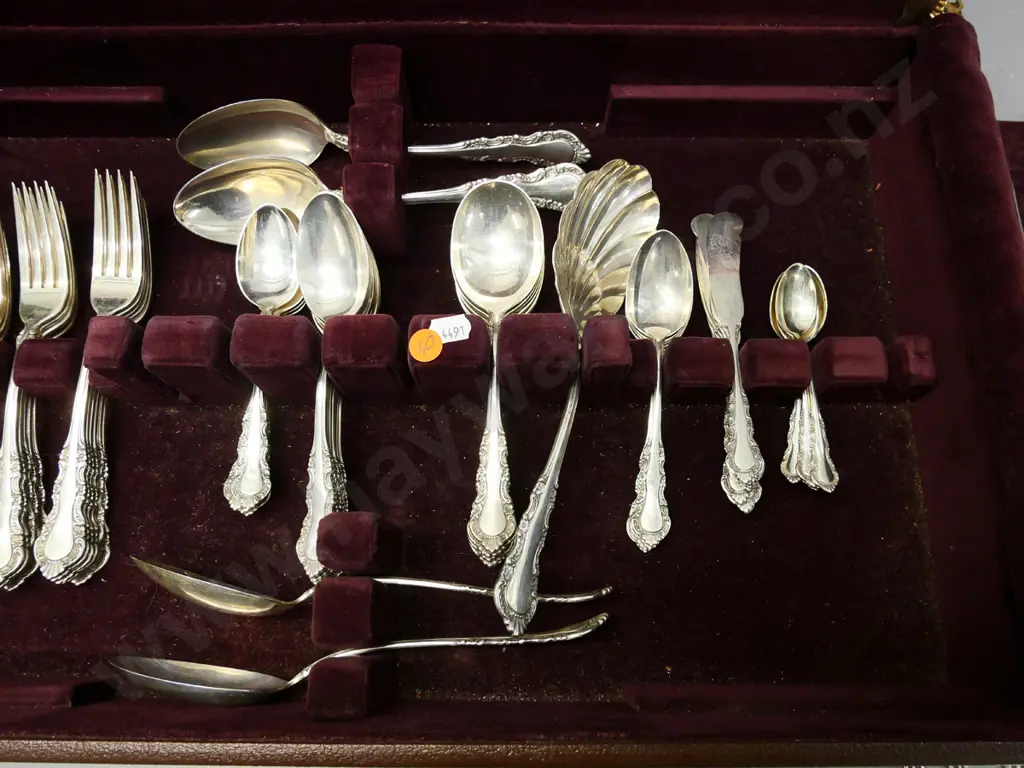 vinyl covered canteen of Reed Burton sterling silver cutlery - with some odd EPNS coffee spoons and small forks Image 1++