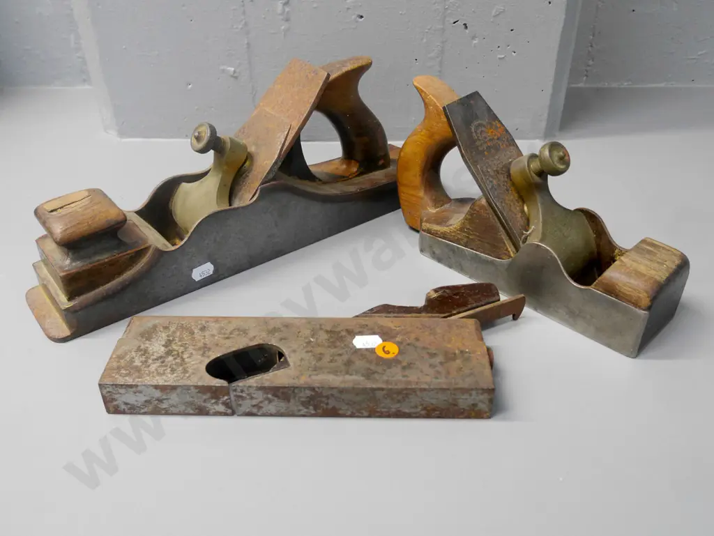 3x vintage wood planes Image 1++