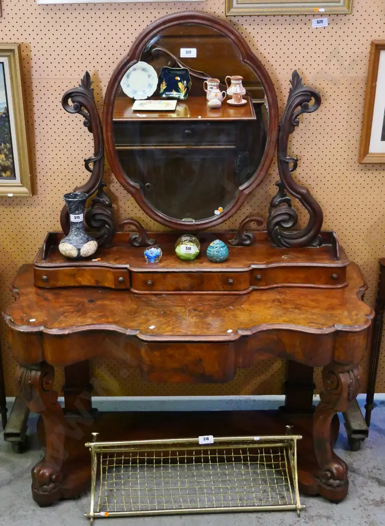 restorer's dressing table w/cheval mirror, carved supports & 3 drawers - crack to frame etc. H1570 W1150 D540 Image 1++