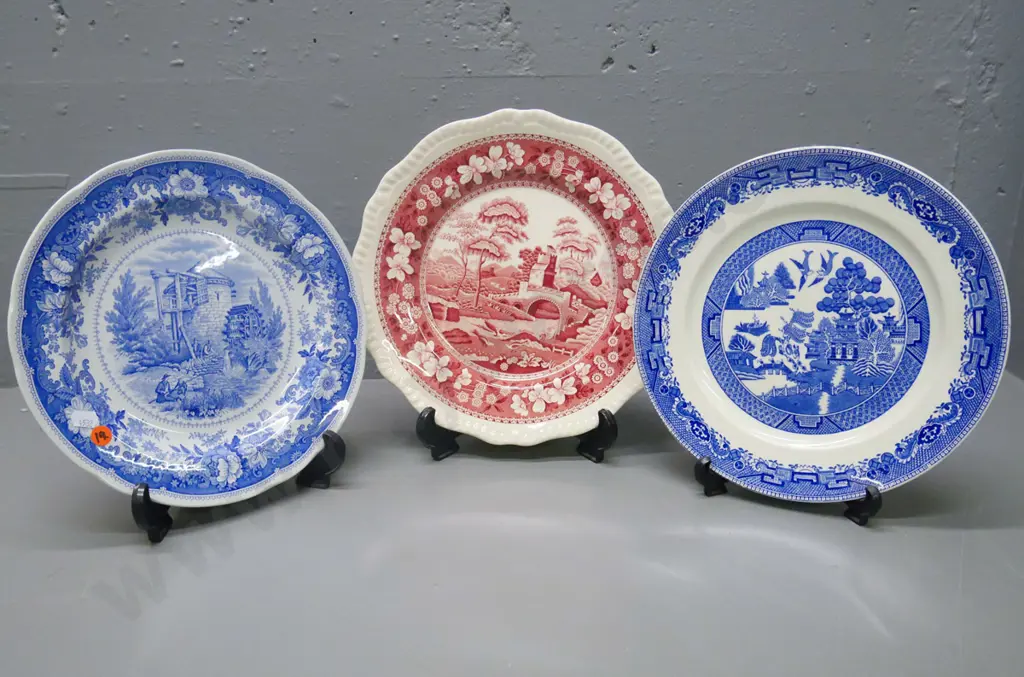 3x cabinet plates - 2x Spode, 1x Bridgewood Image 1++