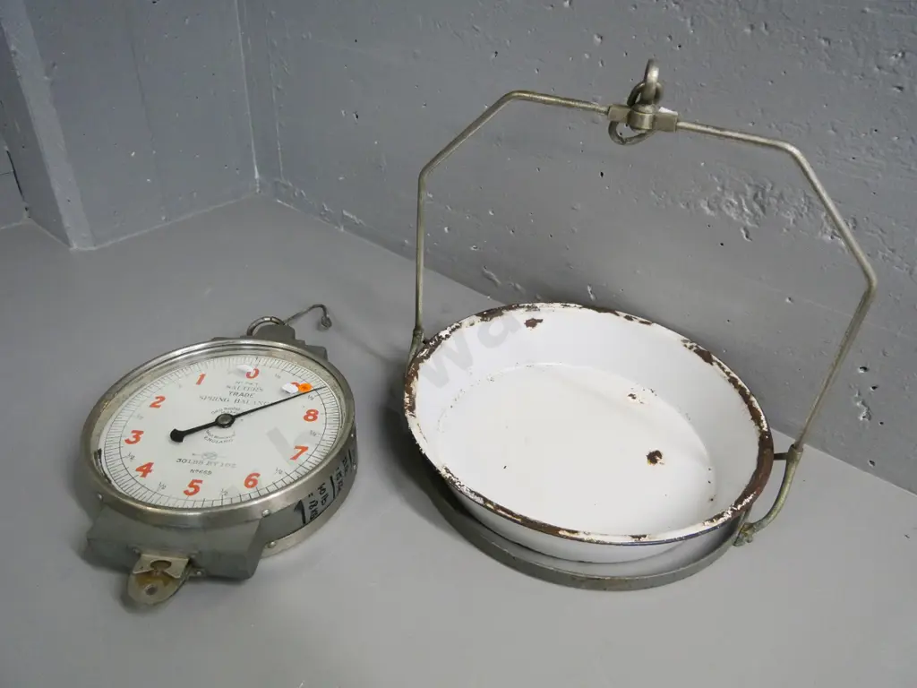 Salters 30 lb. spring grocery scales with hanging tray and holder H460 D420 - corrosion and paint loss Image 1++